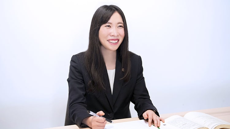 弁護士法人リーガルプラス（弁護士　齋藤 碧）_先生の人柄_サムネイル