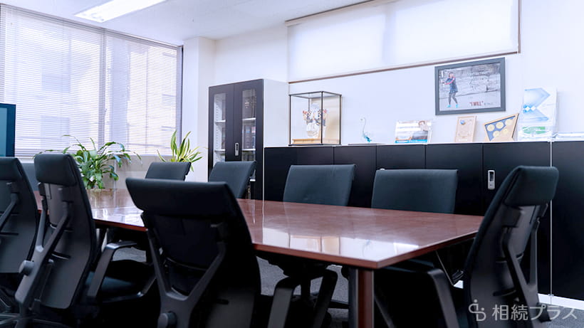 税理士法人武内総合会計福岡本社_事務所紹介_02