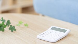 生前贈与を受けた場合でも相続放棄は可能!注意点や相続税について解説