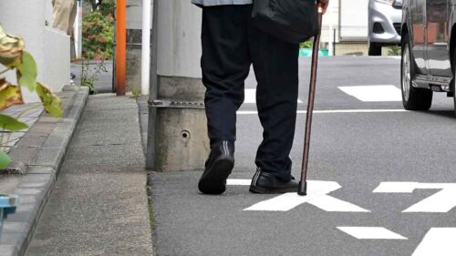 生活保護受給者は遺産相続できる？受給に与える影響や相続放棄の考え方を解説_サムネイル