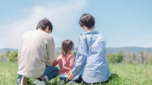 血縁とは？血族との違いや地縁との関わりなどを解説します_サムネイル